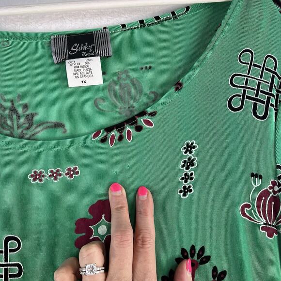 Slinky Brand Plus 1X Tunic Top Asymmetric Geometric Print V-Neck Lagenlook Green - Picture 5 of 13